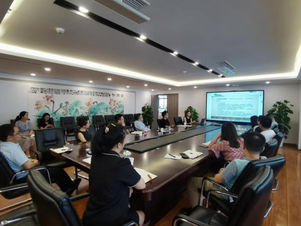 增強(qiáng)風(fēng)險防范意識，助推合規(guī)穩(wěn)健經(jīng)營 ——西津物流開展“貿(mào)易型國有企業(yè)的合規(guī)管理”專題培訓(xùn)